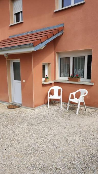 Appartement Independant Prive Mathay Экстерьер фото